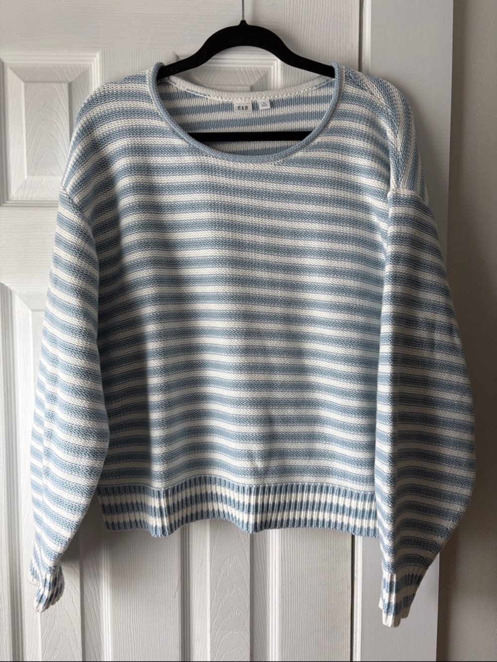 GAP Women's Pale Blue and White Striped Crewneck Sweater